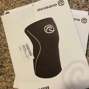 Rehband knee sleeves